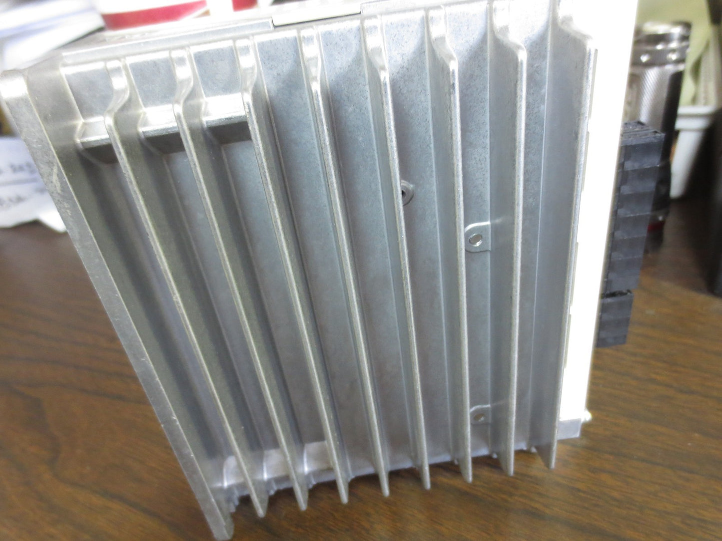 YASKAWA SGDS-04A72AY539 AC SERVOPACK OUTPUT: 0-23VAC, 0-300Hz 2.8A