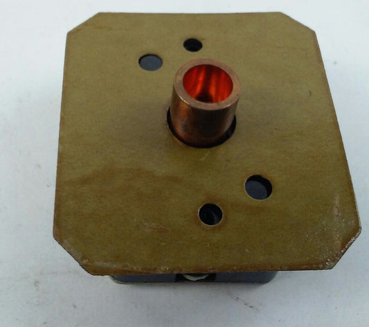 ALLEN BRADLEY X-39499 Relay Contact Top Block for Bul. 820 Overload Relay