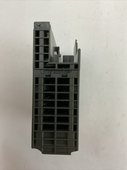 SIEMENS 1P 6ES7 323-1BH01-0AA0 SIMATIC S7 I/O MODULE