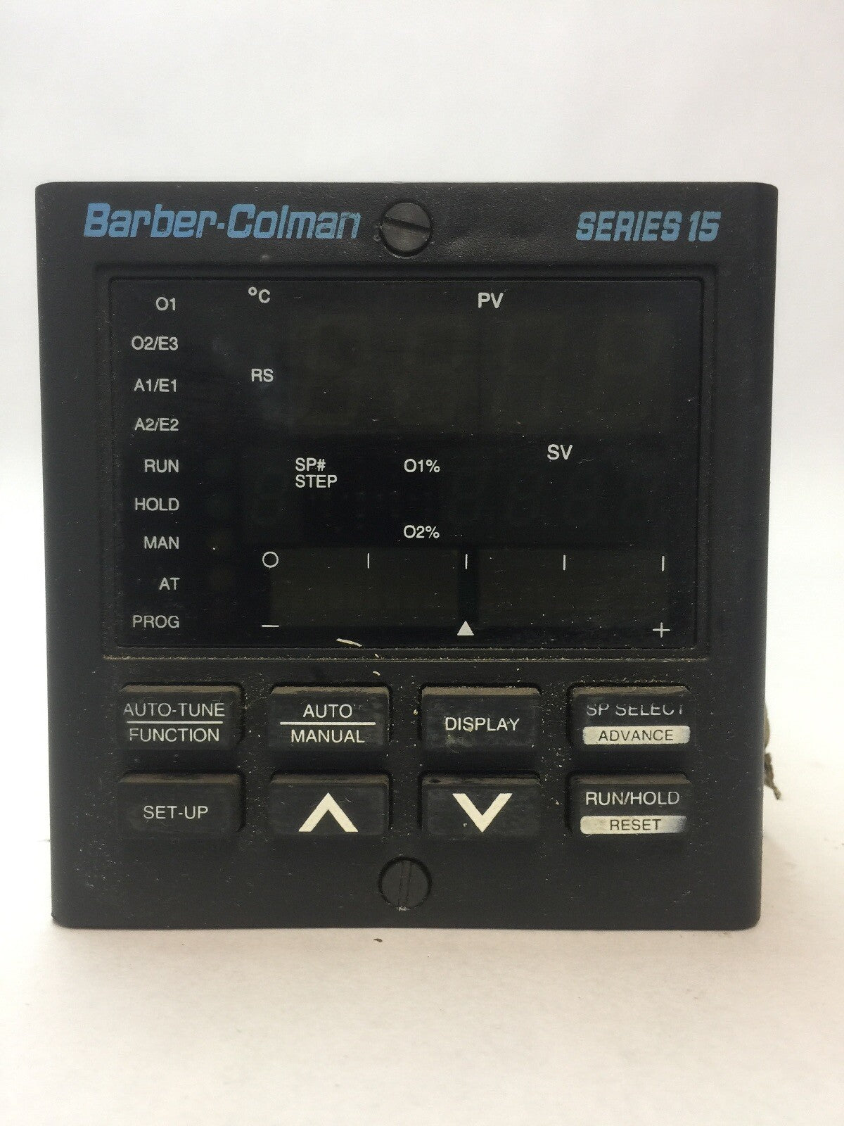 BARBER-COLMAN 15Q3-0JF01-000-0-00 CONTROLLER 85/250VAC, 50/60HZ,30VA,SINGLE PHAS