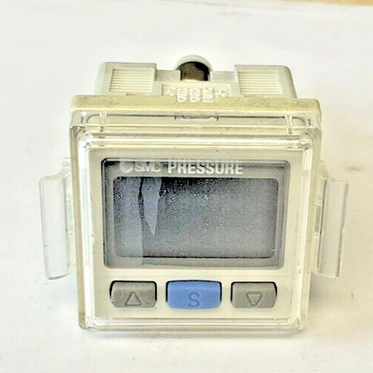 SMC ISE30A-01-N PRESSURE SWITCH 24VDC 40MA CLASS2