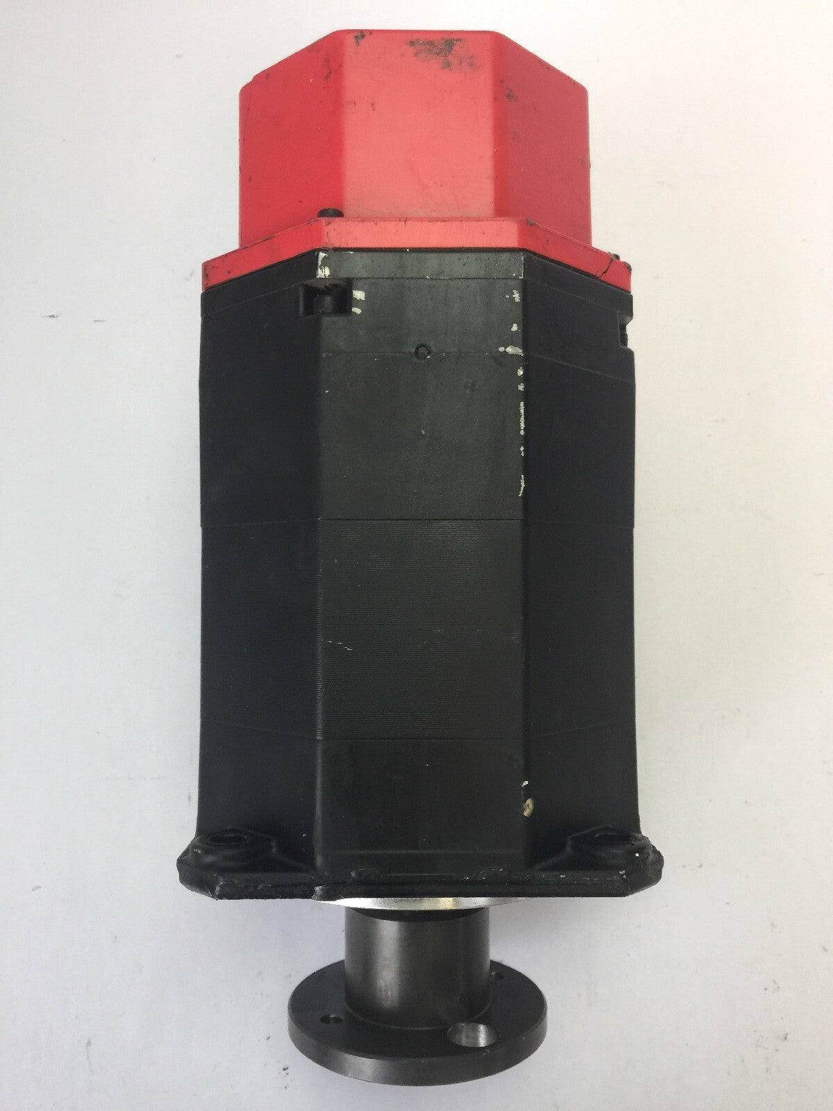 FANUC A06B-0313-B002 AC SERVO DRIVE 4.2A 3 PHASE 8 POLES 2000 RPM 91V