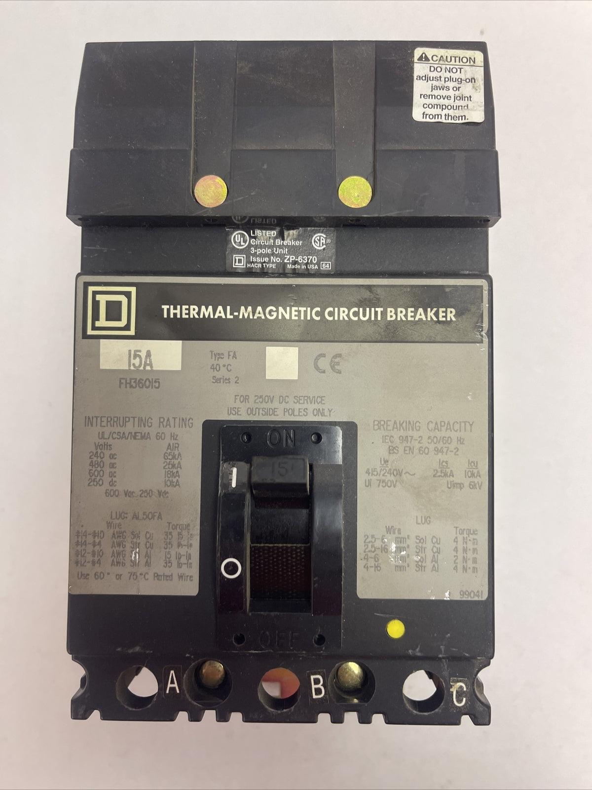 SQUARE D FH36015 CIRCUIT BREAKER 250VDC 600VAC 15AMP 3POLE