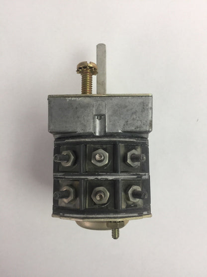 WESTINGHOUSE 505A623G01 TYPE W2 SWITCH 600V 20A ROTARY SWITCH MISSING HANDLE