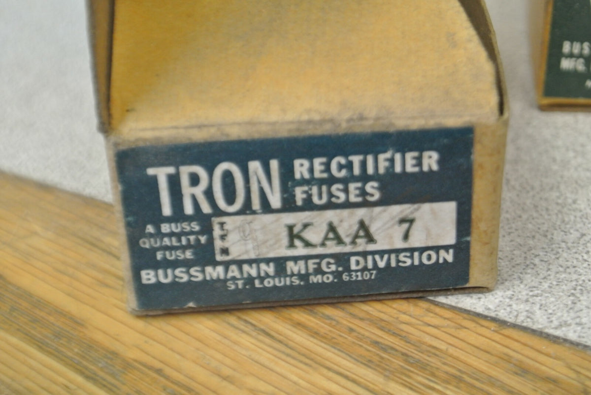BOX of 10 / BUSSMANN / TRON / LIMITRON KAA7 RECTIFIER FUSE / 7A / NEW SURPLUS