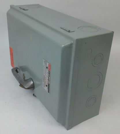 FPE 1132R FUSIBLE HEAVY DUTY SAFETY SWITCH 3P, 100A, 240VAC, 4 WIRE, 30HP