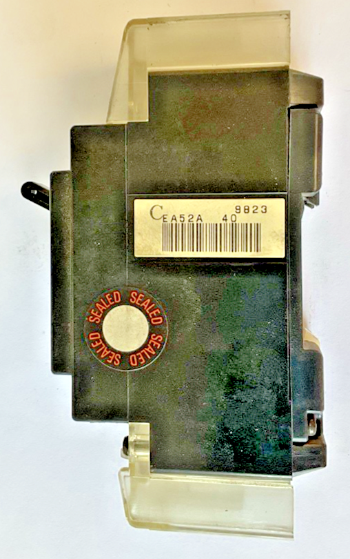 FUJI ELECTRIC EA52A CIRCUIT BREAKER 40A 220VAC 2.5KA BB2BEA-040