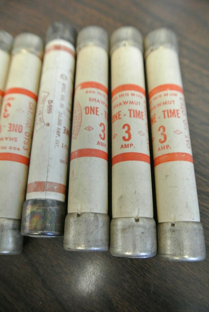 LOT of 17 / SHAWMUT OTS3 ONE-TIME FUSE / 3A / 600V / OTS-3