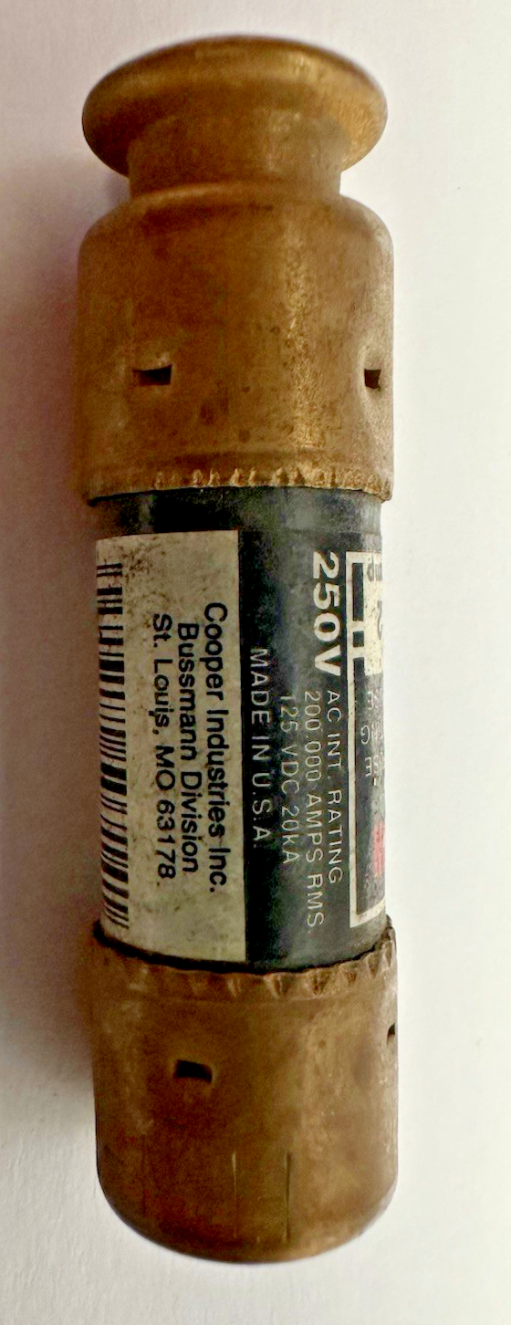 BUSSMANN FRN-R2 FUSETRON DUAL ELEMENT TIME DELAY FUSE 2A 250V LOT OF 10