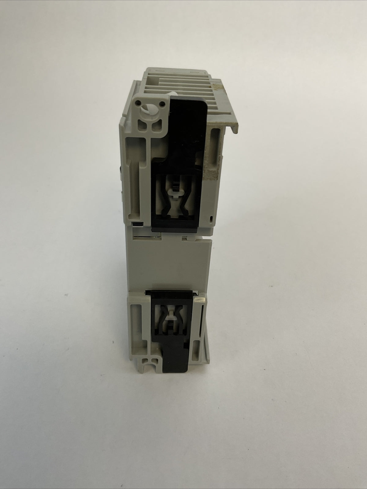 ALLEN BRADLEY 1769-IQ16 SER A DIR/VER 10000550525/01 F/W REV 3.1 COMPACT I/O