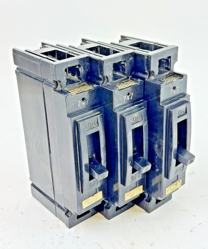 GE **LOT OF 3** - TEF113015 - CIRCUIT BREAKER - 1 POLE/15A/277 VAC