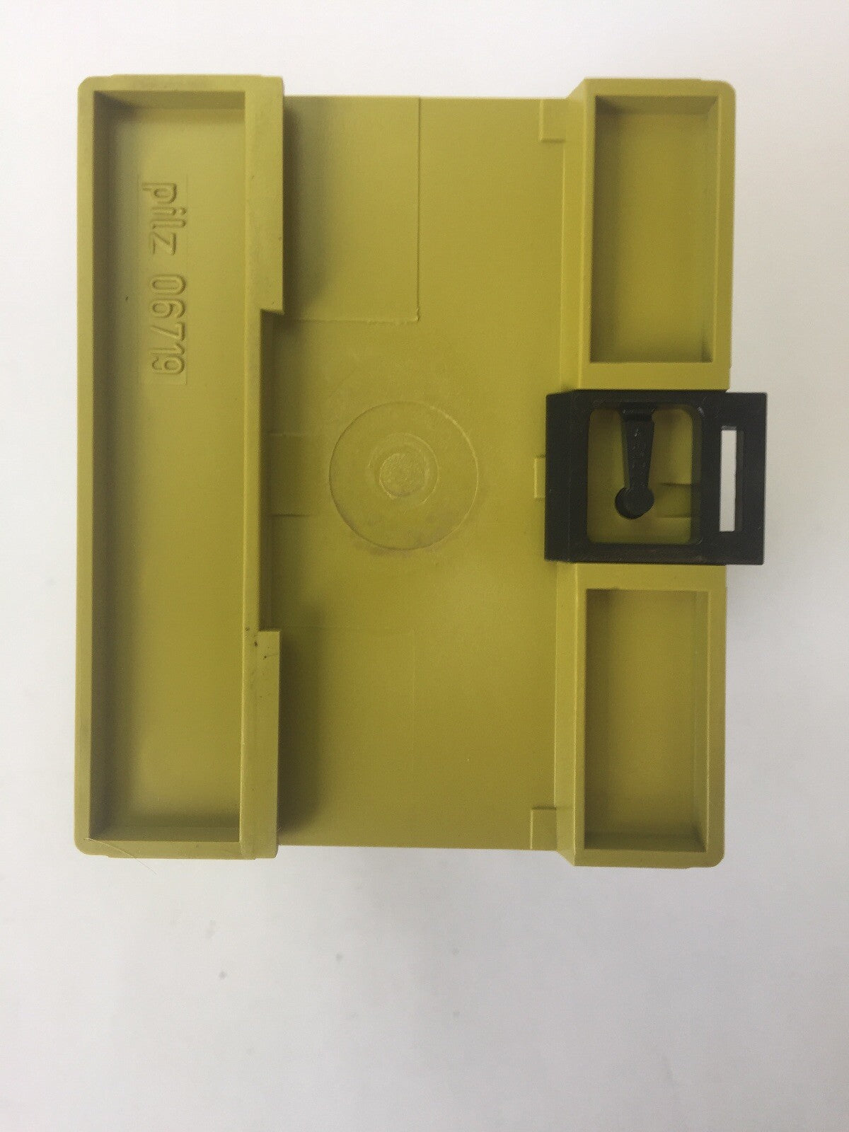 PILZ PNOZ 6 120VAC 6,0 VA 50-60HZ
