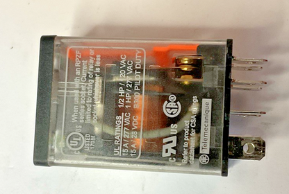 SCHNEIDER ELECTRIC RPM22F7 RELAY 120VAC 50/60HZ ***LOTOF3***