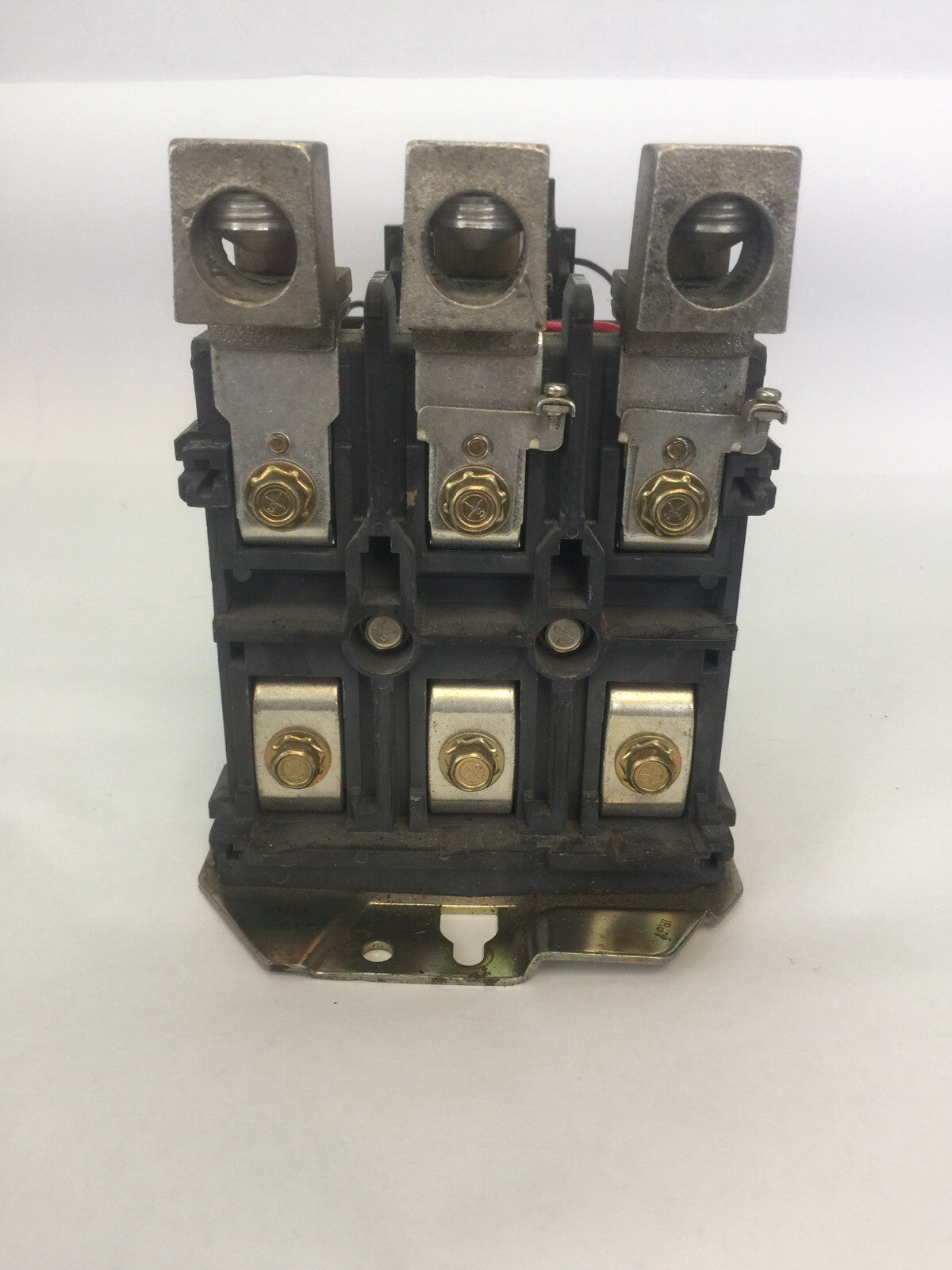 ALLEN BRADLEY 509-FO* SIZE 5 STARTER 600VAC 270A 200HP AF236 COIL 115-120V 60HZ