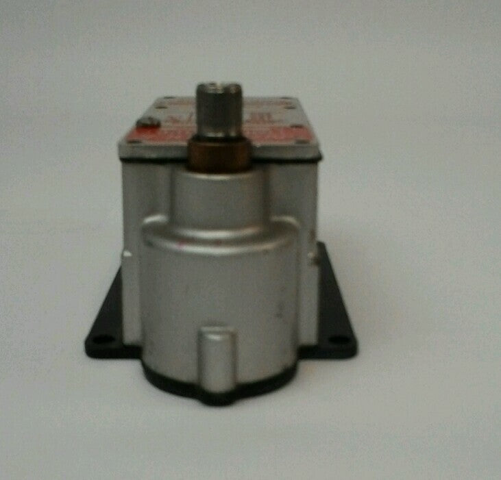 NAMCO LIMIT SWITCH EA 70050100 600VAC/250VDC 20AMP MISSING SCREWS