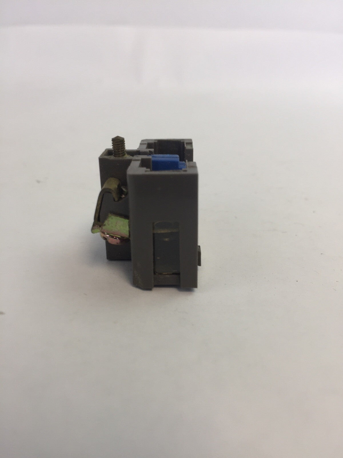 ITE H32XNCL CONTACT BLOCK 10A 600VAC