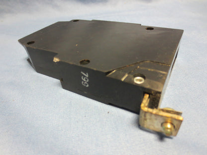 GENERAL ELECTRIC E11592-D 15A 1-POLE CIRCUIT BREAKER