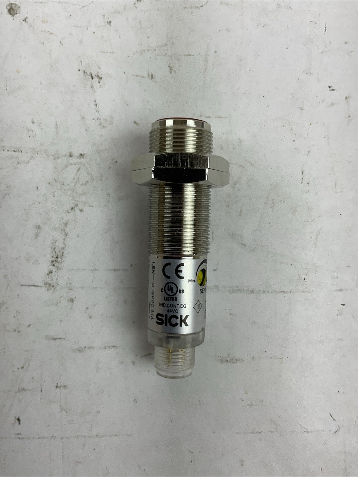 SICK VL180-2P42431 RETROREFLECTIVE PHOTOELECTRIC SENSOR 30VDC