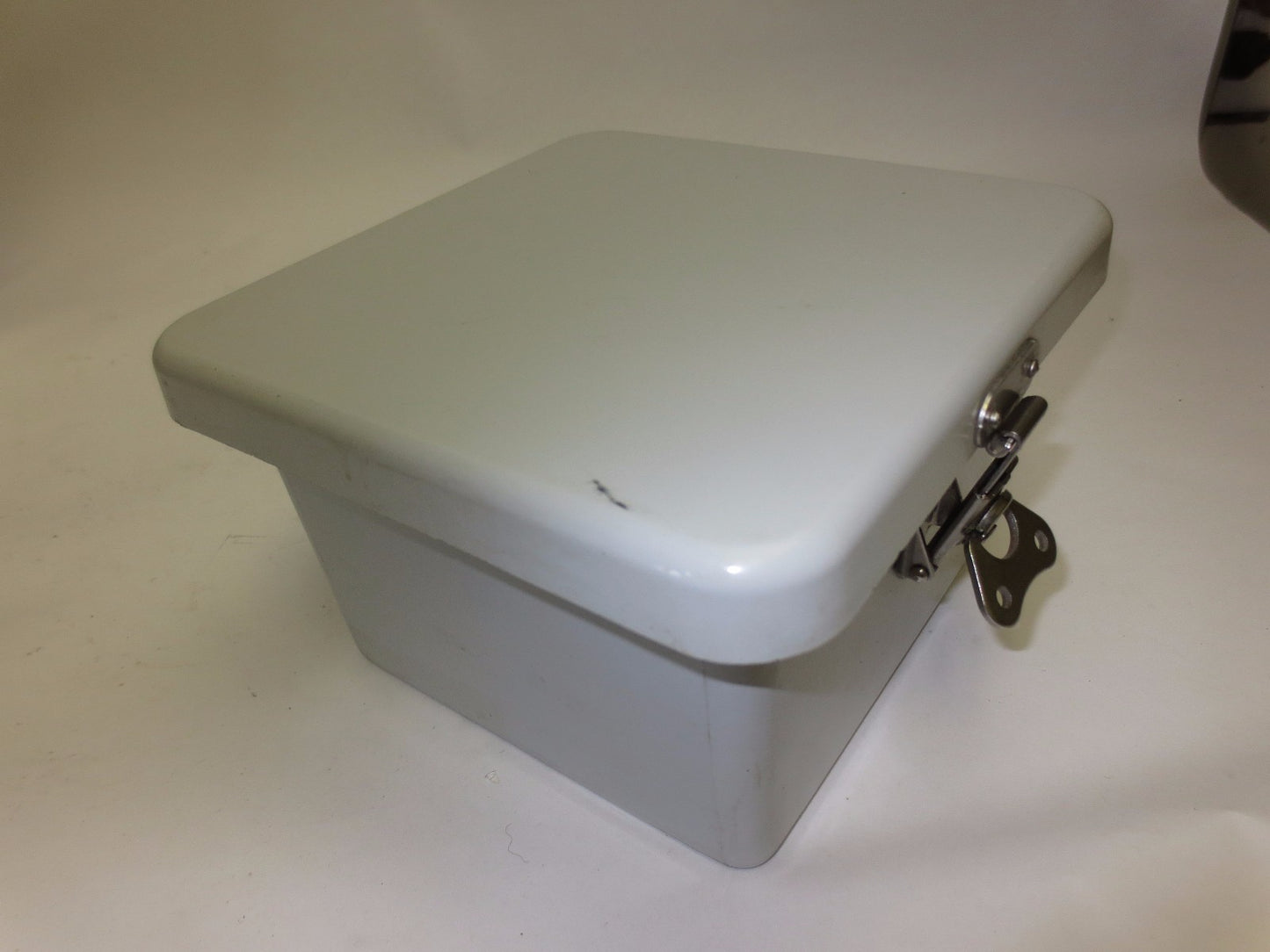 ROBROY / BELDING J606HLL - TYPE 4X6P INDUSTRIAL CONTROL ENCLOSURE PANEL  6" x 4"