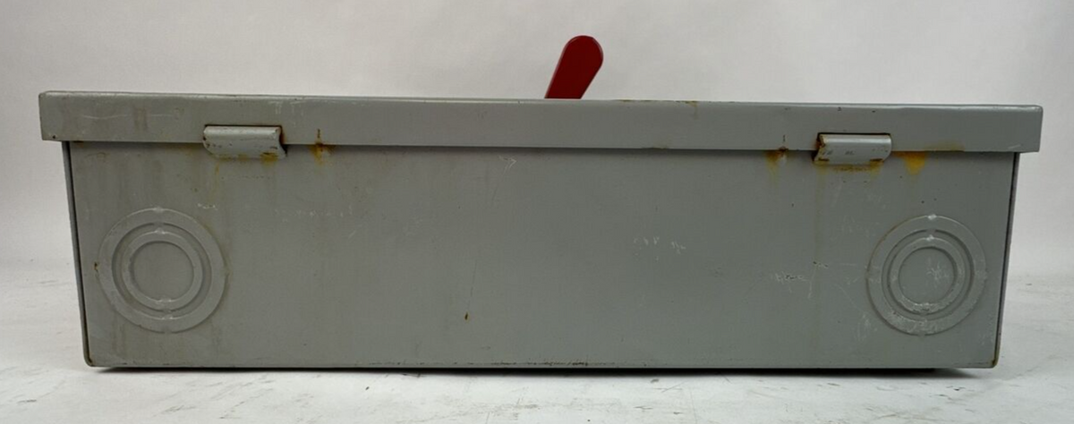GE TG4322 FUSIBLE SAFETY SWITCH MOD 8 60A 240VAC 3PH 15HP 250VDC 10HP 3P TYPE 1