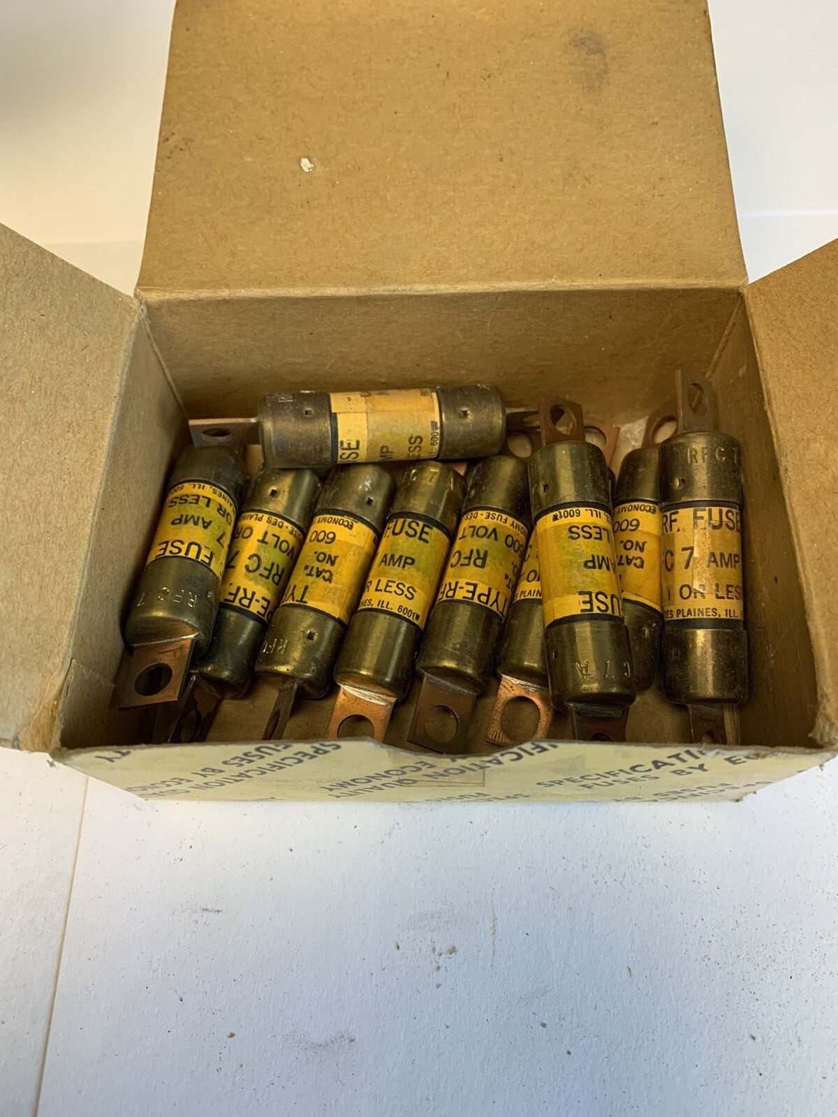 Economy Fuse RFC7 7A 600V Fuse "Lot of 10"