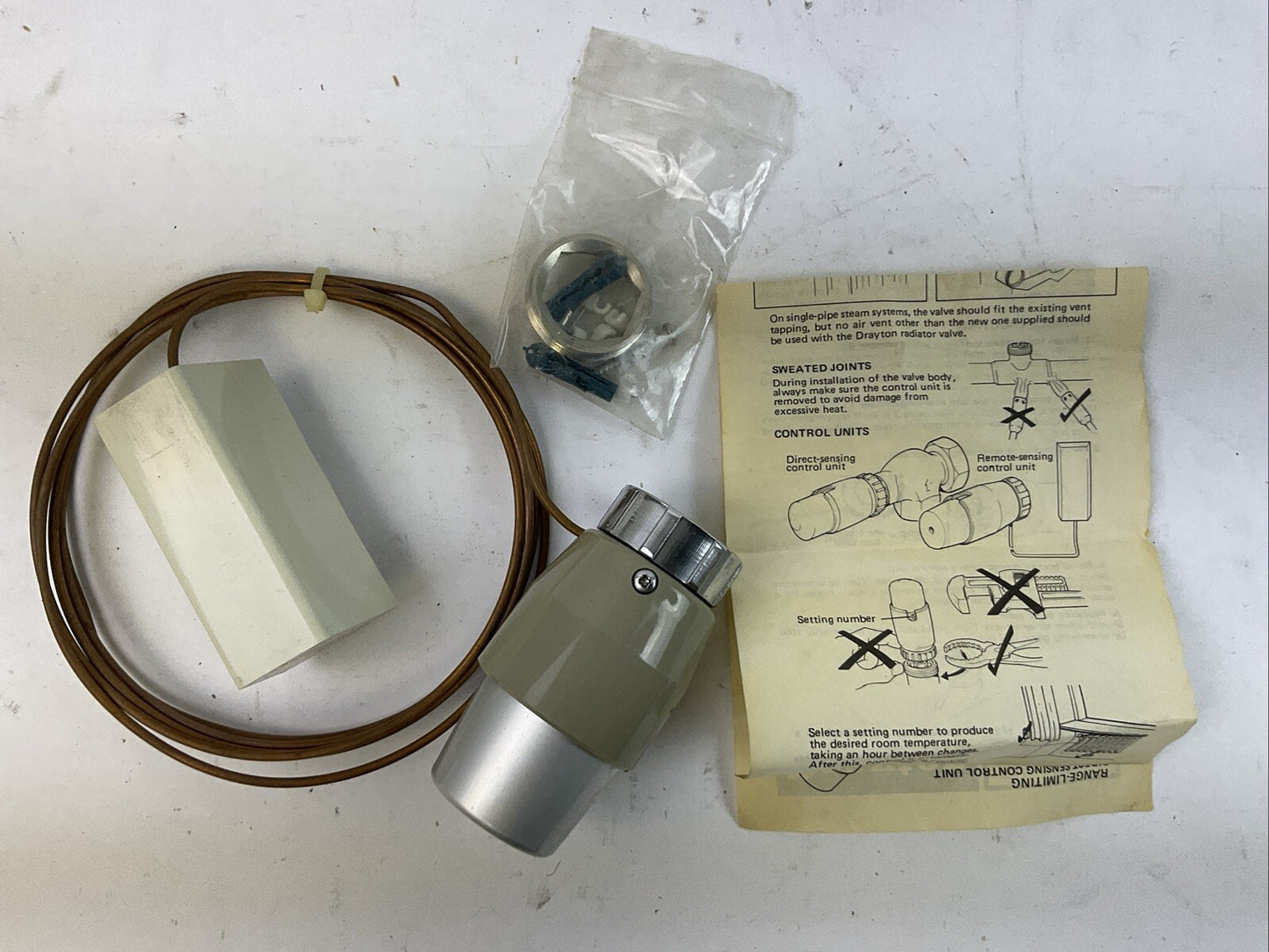DRAYTON TRV2 REMOTE SETTING AND SENSING CONTROL UNIT