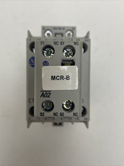 ALLEN BRADLEY 100-C12D*10 CONTACTOR SER A 600VAC 25A 10HP COIL 24VDC 100-F SER B
