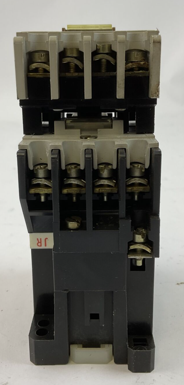 ALLEN BRADLEY 700-F400A1 SER B CONTACTOR 600VAC 300VDC 10A COIL 120V 195-FA22