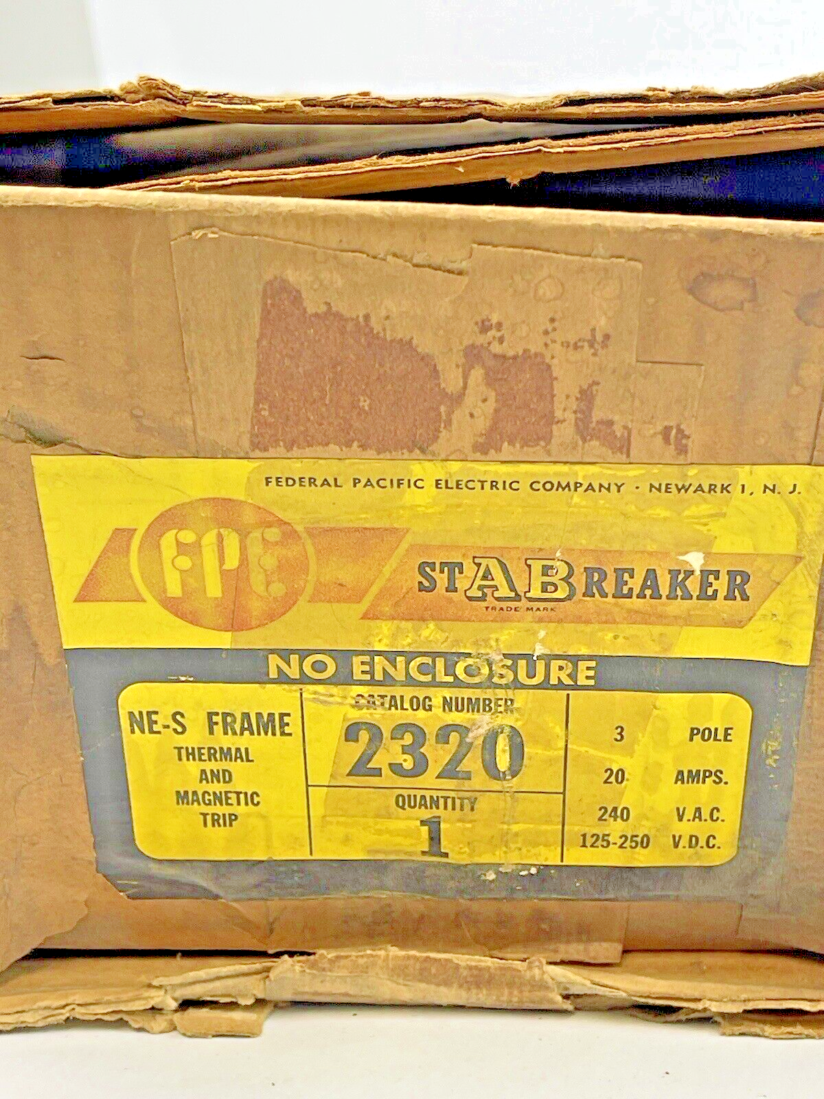 FEDERAL PACIFIC - 2320 - 3 POLE, 20A, 240 VAC AB CIRCUIT BREAKER - FPE