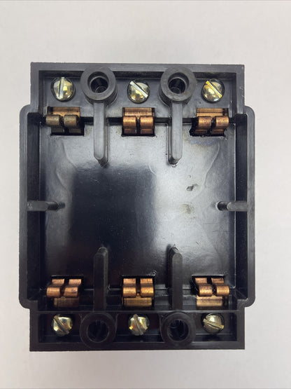 ARROW HART CP-333 PULL-OUT UNIT MISCELLANEOUS SWITCH 30A 240V 7.5HP