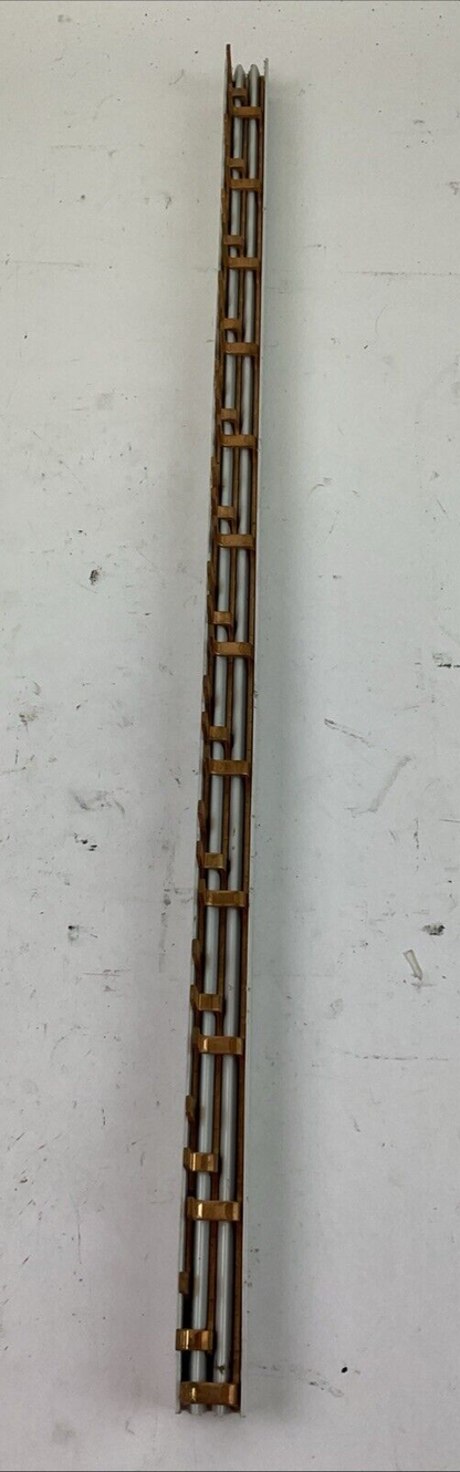 COOPER BUSSMANN BB3P100M57 25 INCHES 100A 600V FUSE BUSBAR CH SERIES