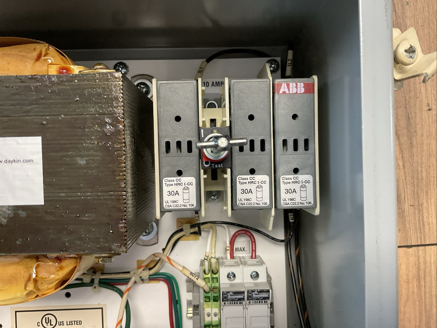 DAYKIN ELECTRIC GPFB-01?? TRANSFORMER DISCONNECT SWITCH PRI 480V SEC 120V 1PHASE