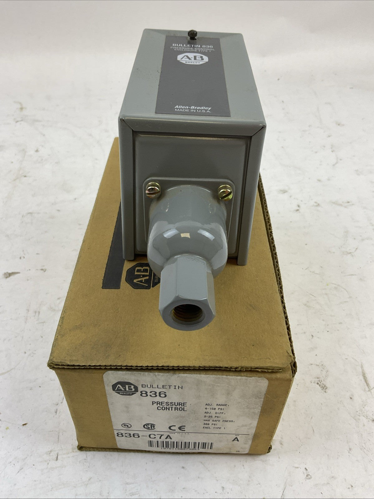ALLEN BRADLEY 836-C7A PRESSURE CONTROL ADJ RANGE 4-150PSI ADJ DIFF 2-25PSI
