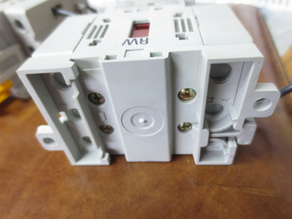 ALLEN-BRADLEY 194E-A25-1753 LOAD SWITCH Ser. B