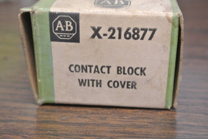 ALLEN-BRADLEY X-216877 CONTACT BLOCK with COVER / NEW SURPLUS