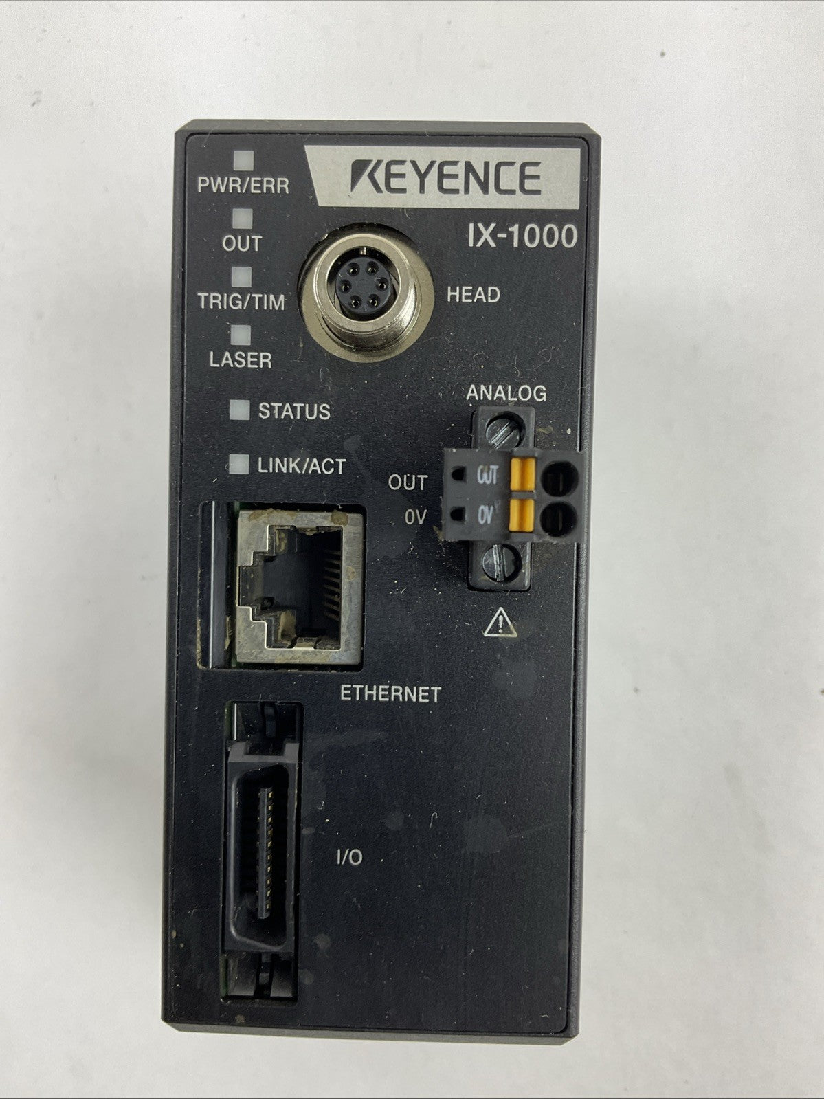 KEYENCE IX-1000 LASER SENSOR AMPLIFIER 24VDC 1.9A