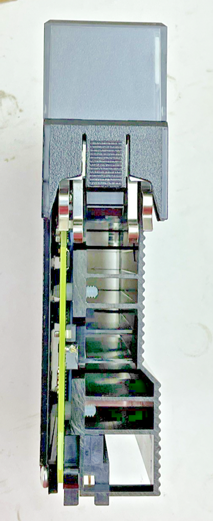 ALLEN BRADLEY 1756-EN2T ENET/IP MODULE FW:11.001 SER.D