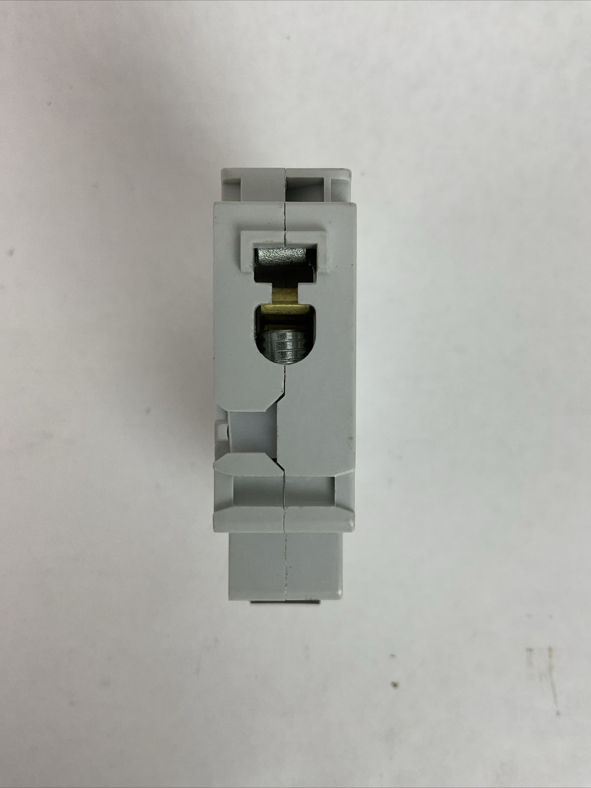 ABB S 201 K 2 A CIRCUIT BREAKER 2AMP 230VAC 1POLE 2CDS251001R0277 (LOT OF 4)
