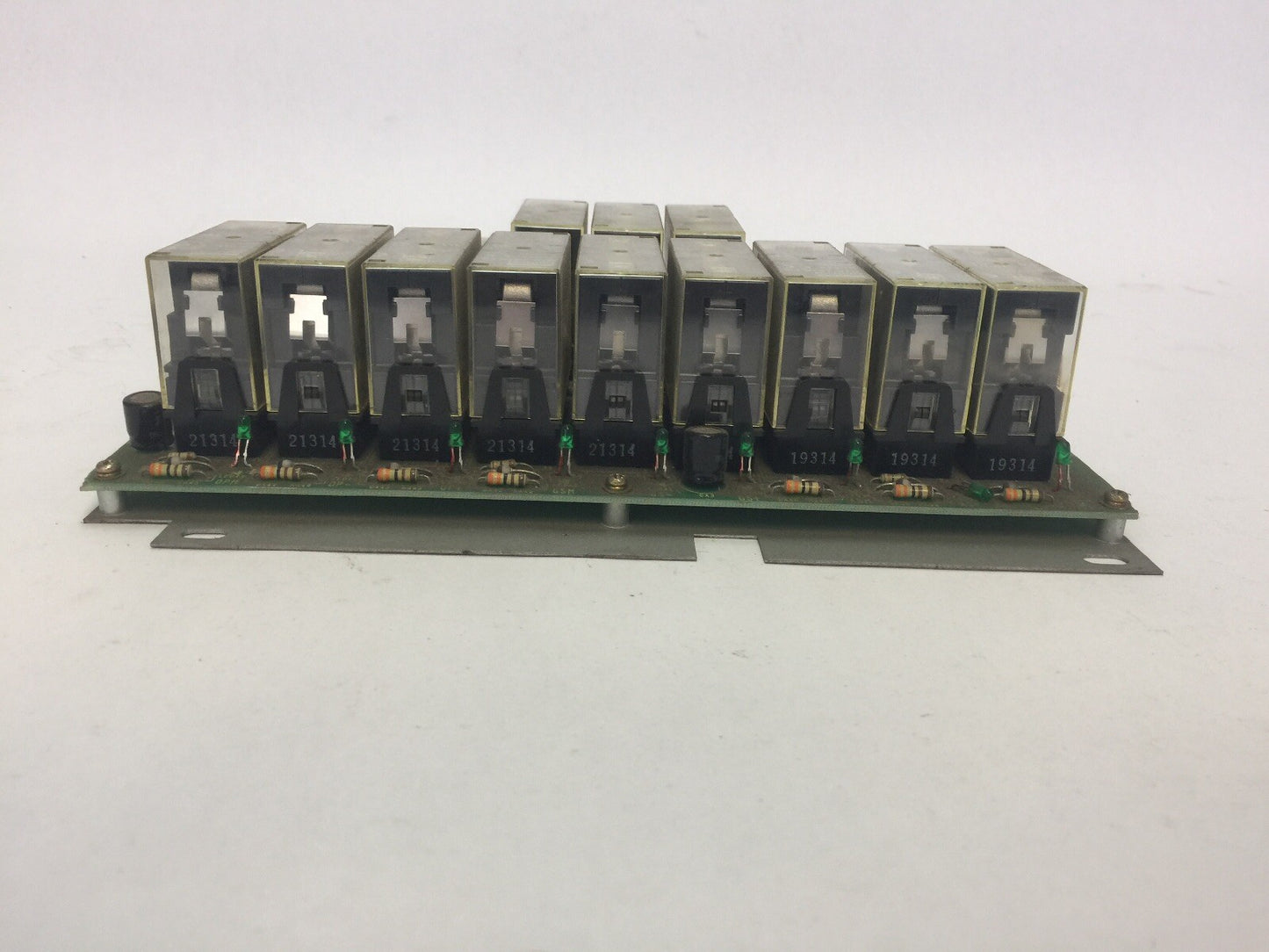 FANUC A20B-9002-0300/02A E STOP RELAY BOARD