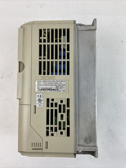 YASKAWA CIMR-E7U22P2 AC DRIVE VARISPEED E7 OUTPUT 0-240VAC 3PH 10.8A 4.1kVA