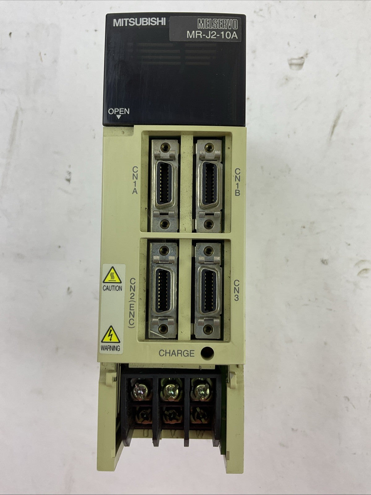 MITSUBISHI MR-J2-10A AC SERVO DRIVE 100W OUTPUT 170V 1.1A INPUT 3PH+1PH 200-230V