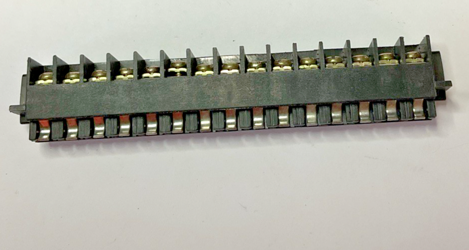 DIRECT LOGIC 150 PLC TERMINAL 15 SCREW ****LOTOF2***