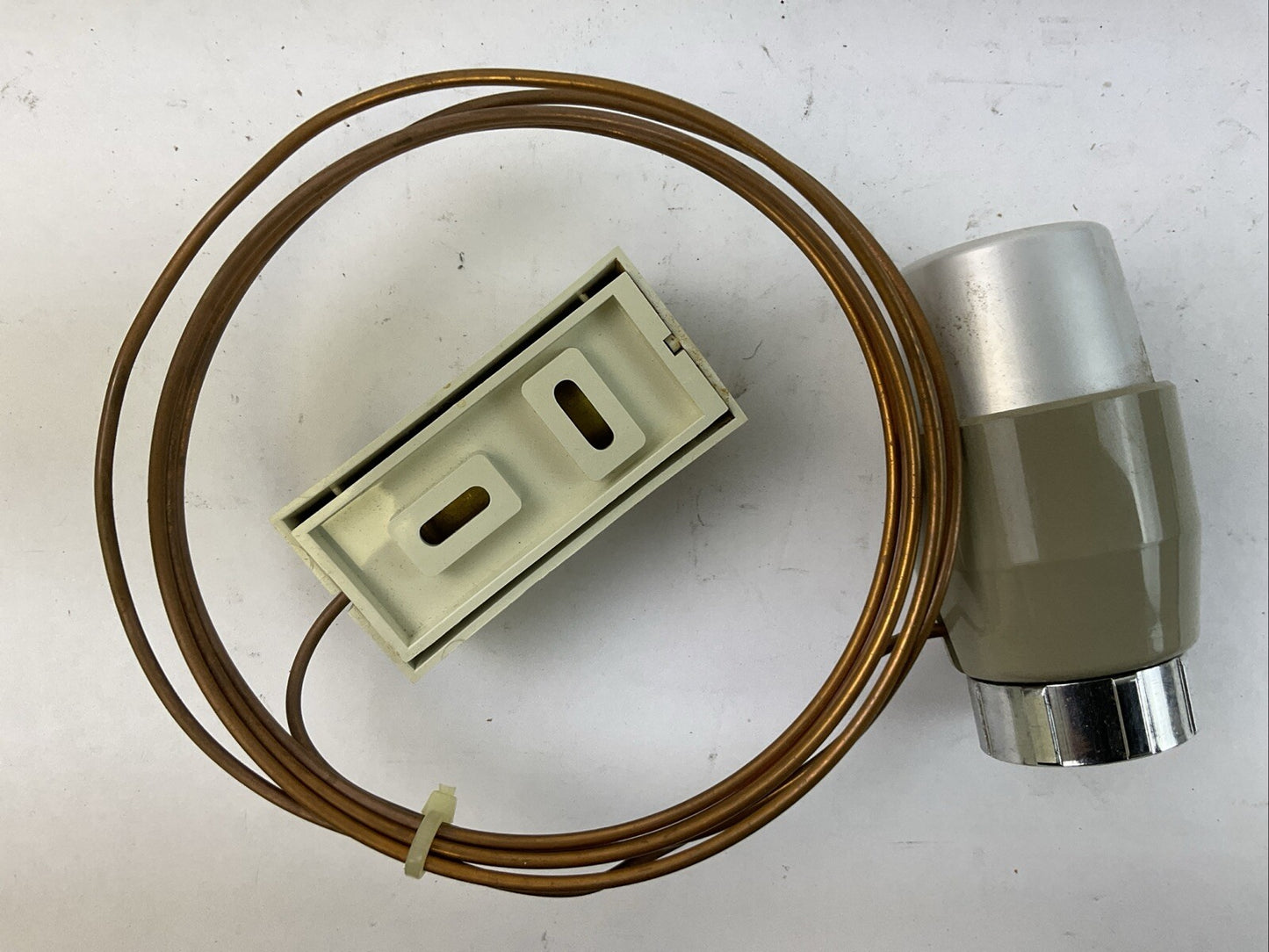 DRAYTON TRV2 REMOTE SETTING AND SENSING CONTROL UNIT