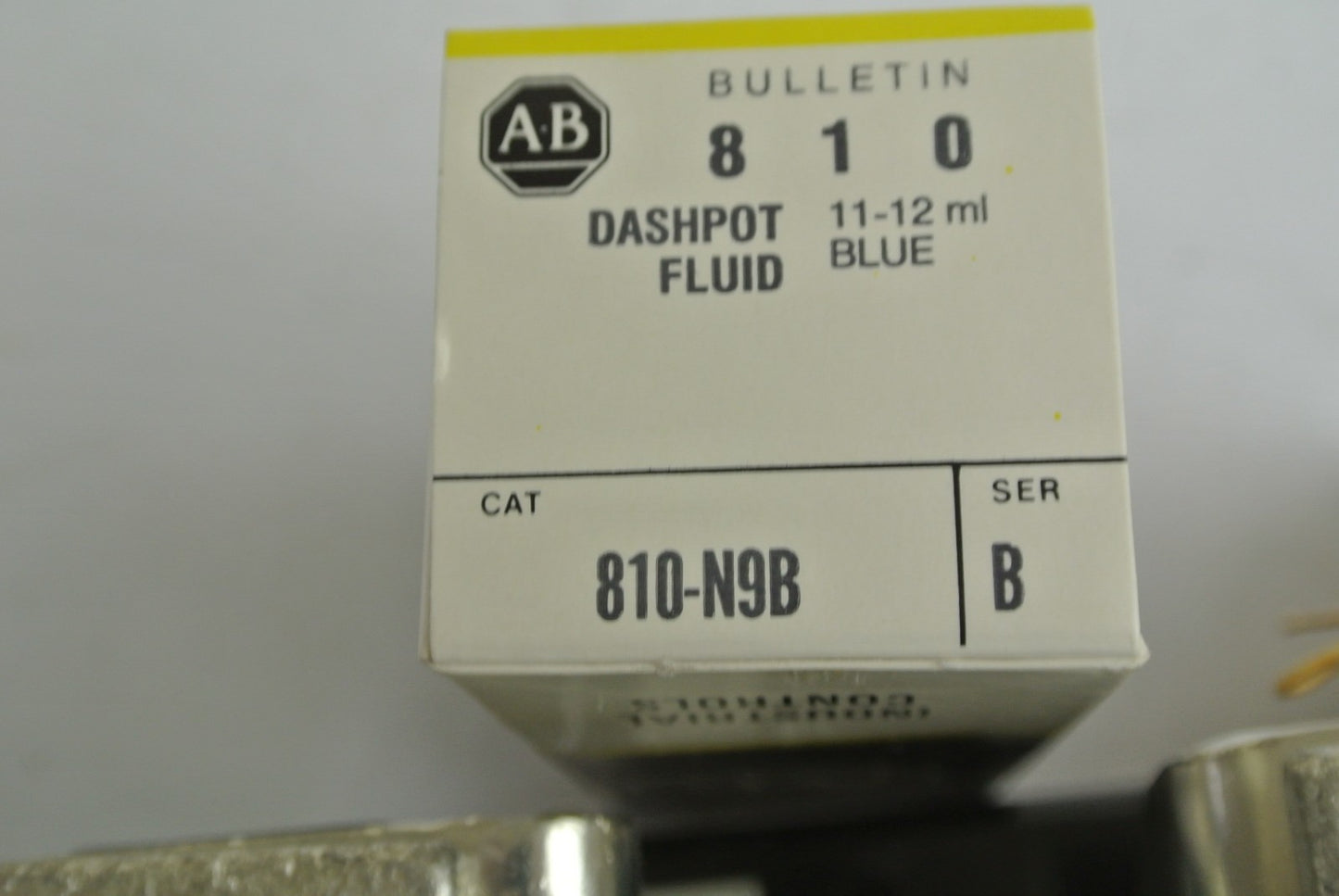 ALLEN-BRADLEY 810-A27BZ - INVERSE TIME CURRENT RELAY - 600V, 320A - NEW SURPLUS