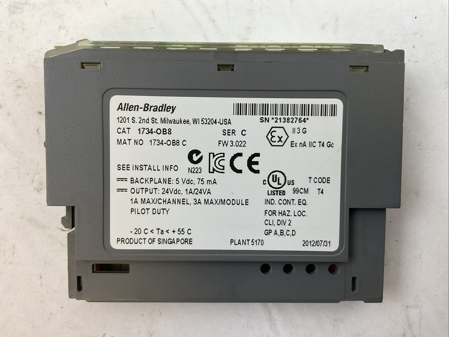 ALLEN BRADLEY 1734-OB8 SER C FW 3.022 OUTPUT MODULE 24VDC
