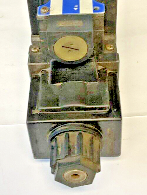 NORTHMAN SWH-G03-C4-A120-10 SLOENOID OPERATED DIRECTIONAL VALVE