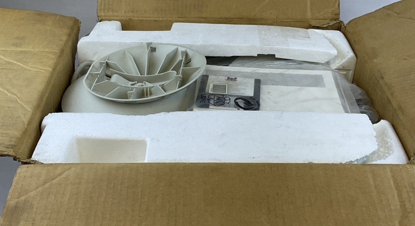 VIEWSONIC VCDTS21356-2M COMPUTER MONITOR 240VAC 1.4A 50-60HZ E641