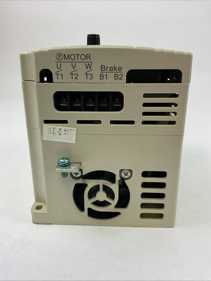 DELTA VFD007M43B AC DRIVE 0.75kW OUTPUT 3PH 0-480VAC 3A 2.3KVA 1HP MISSING COVER