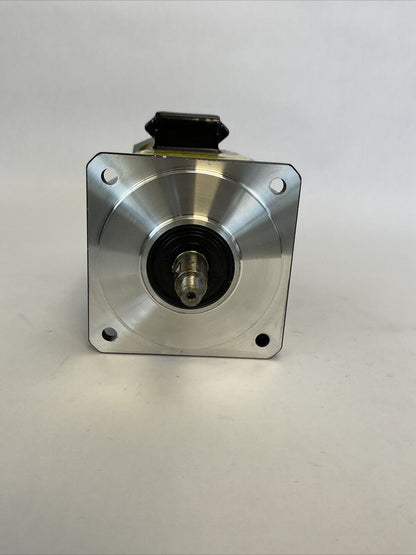 FANUC A06B-0215-B605#S000 AC SERVO MOTOR OUTPUT 1.0kW 3.6A AMP INPUT 200-240VAC