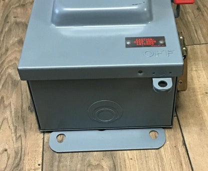 SQUARE D HU362AEI SAFETY SWITCH SER.E1 60A  NON FUSIBLE 600VAC/VDC 240VAC